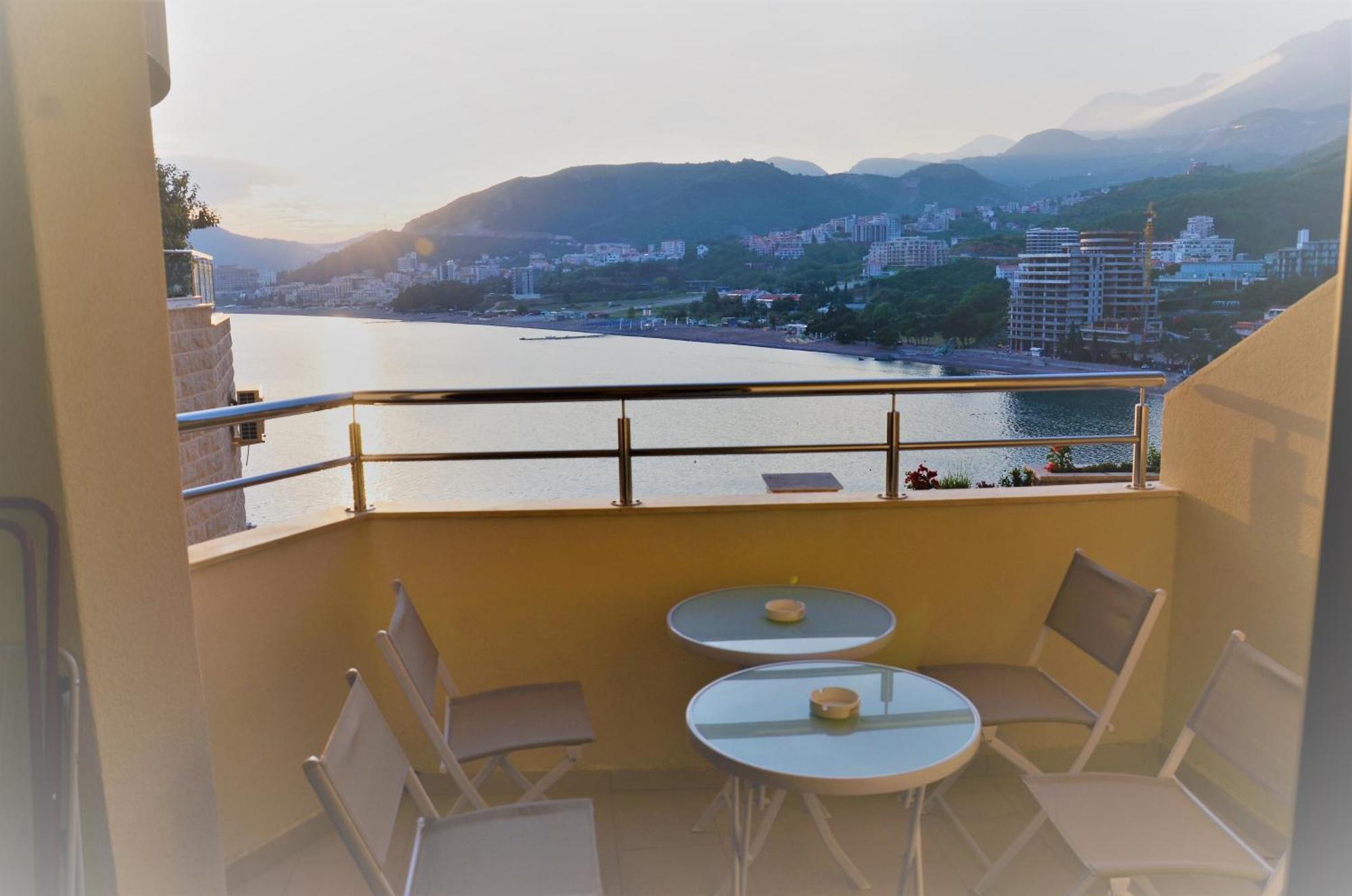 Apartmani Svetionik ブドヴァ 部屋 写真