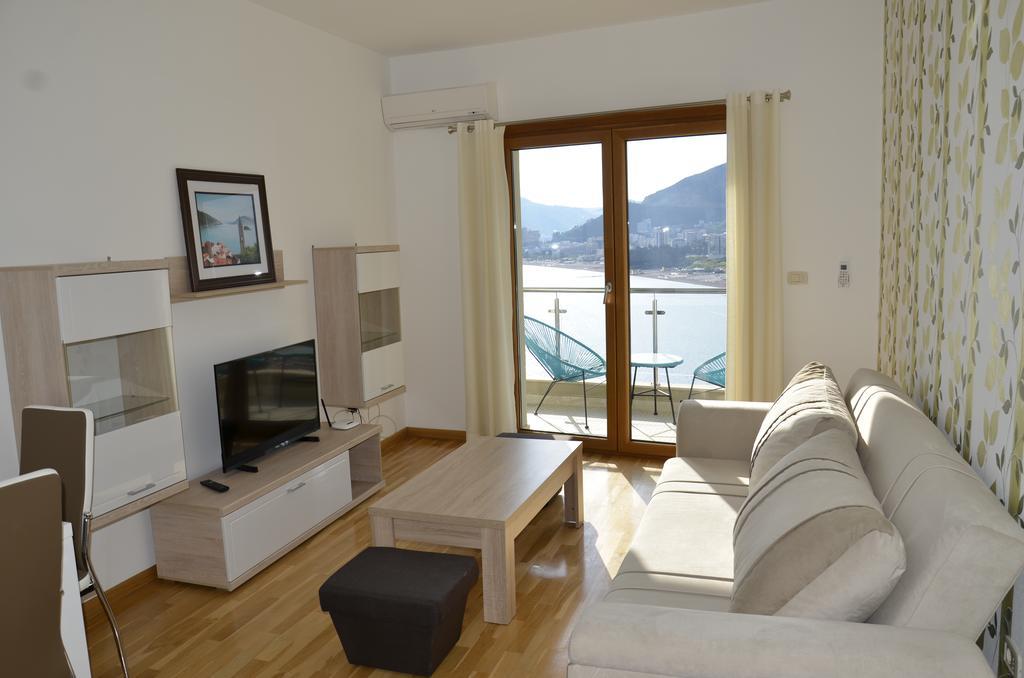 Apartmani Svetionik ブドヴァ エクステリア 写真
