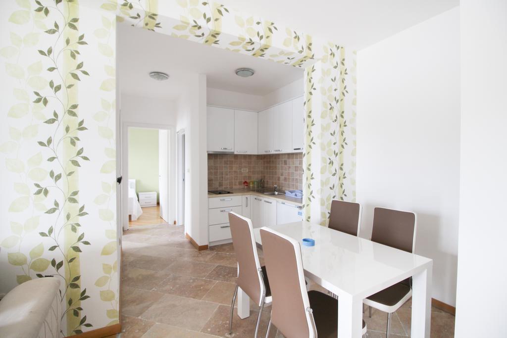 Apartmani Svetionik ブドヴァ エクステリア 写真