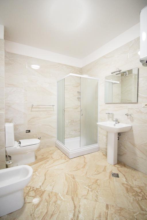Apartmani Svetionik ブドヴァ エクステリア 写真