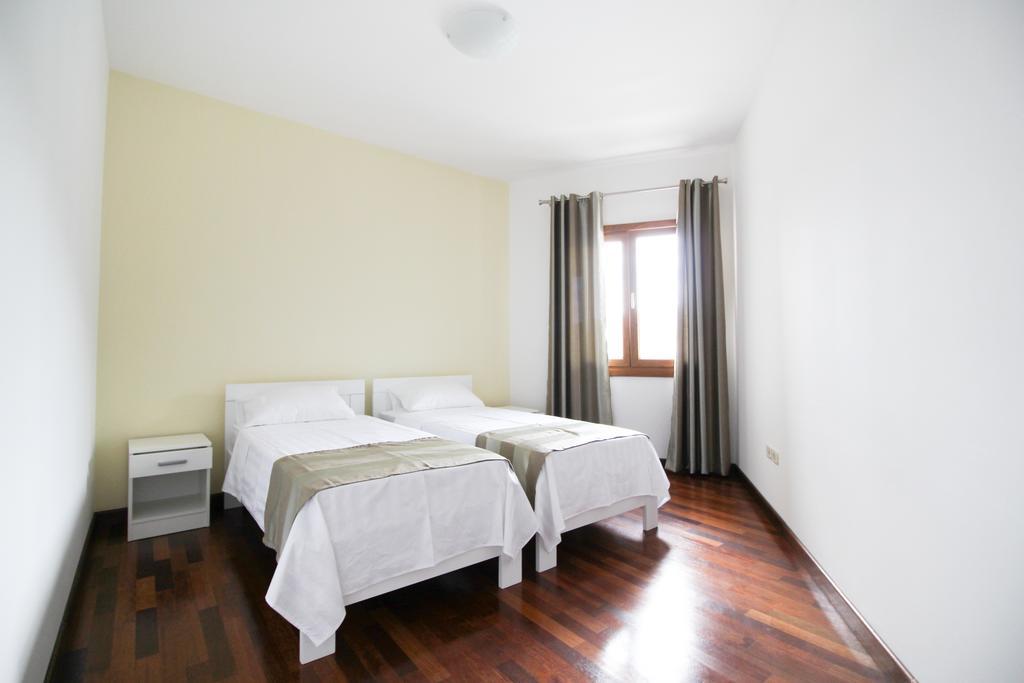 Apartmani Svetionik ブドヴァ エクステリア 写真