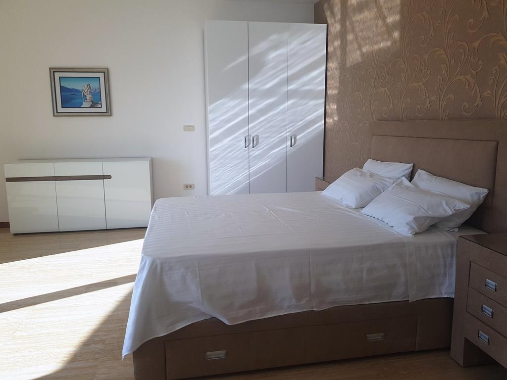 Apartmani Svetionik ブドヴァ エクステリア 写真